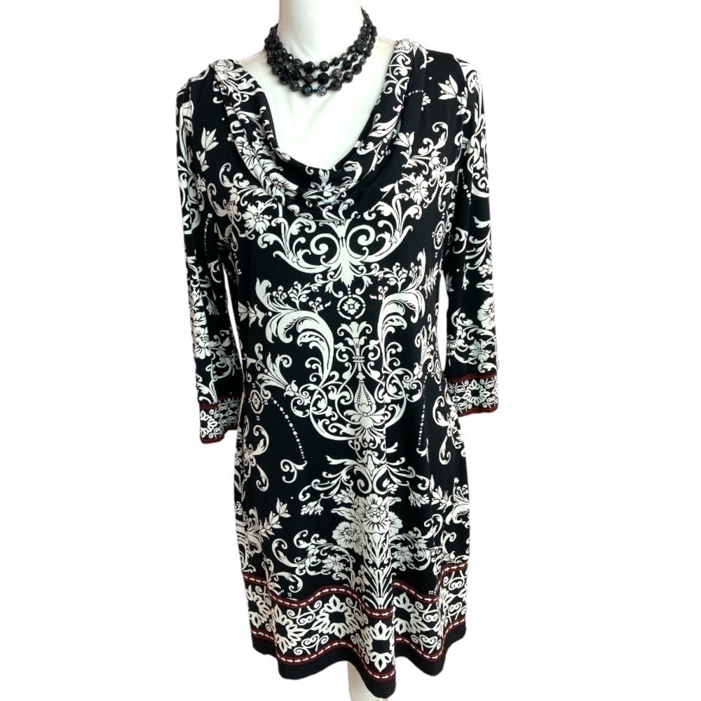 - White House Black Market 3/4 length sleeve casual dress